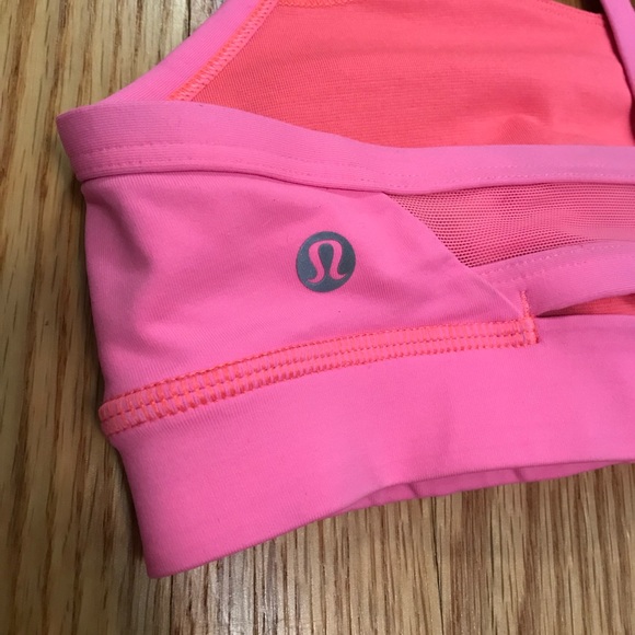 LULULEMON 🍋 Rise and Run Bra LIKE NEW Size 8 - Picture 4 of 7